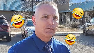 Asking Cops The Same Silly Questions They Ask Us - Arizona Cop Gets Flustered |