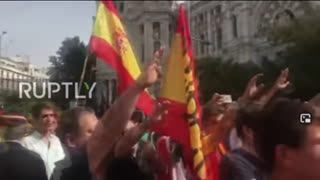 Spain: Protesters sing Falangist anthem at anti-Catalan independence rally in Madrid