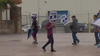 Arlington, Texas General Motors plant workers go on strike