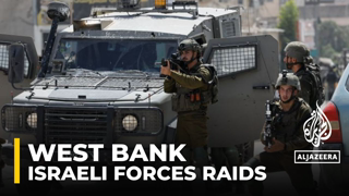 Israeli forces intensify raids in the West Bank despite the ongoing release of Palestinian prisoners