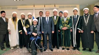 Worm Jewtin ''of Russia'' inaugurates the biggest Mosque of Europe/Hebrew/Arabia in Mosque/cow 2015