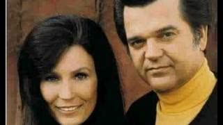 Loretta Lynn And Conway Twitty - Louisiana Woman Mississippi Man