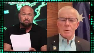 Australian Senator Malcom Roberts at Alex Jones: Humanity Is Coming For the Globalists!