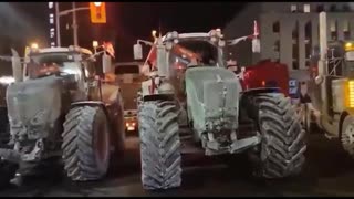 Farmers arriving to join the Freedom Convoy in Ottawa