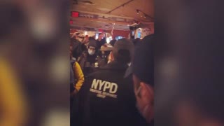 Vaccination pass: Crying 5-year-old evicted from restaurant by NYPD