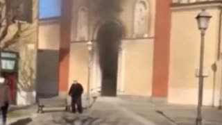 Migrant breaks into a church in Villastanza (Milan), destroys crucifixes and burns the church