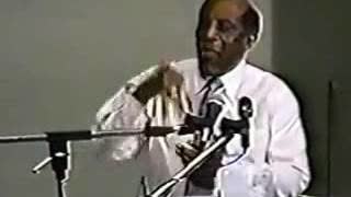 Dr Marcus Garvey Jr  discusses Jewish merchants in the slave trade