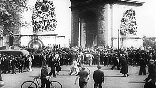 France welcomes Germans to Paris