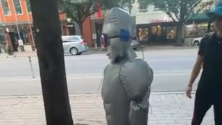 Introduction of Artificial Intelligence Robot Into NYC Streets Did Not Go As Planned