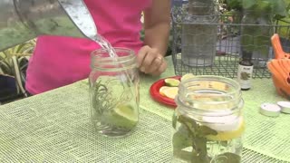 How to Make a Natural Insect Repellent Candle