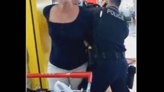 AUSTRALIAN WOMAN ARRESTED FOR NOT WEARING HER MASK