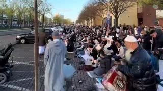 Muslim Invaders Praying In Netherlands