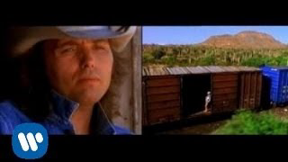 Dwight Yoakam - A Thousand Miles From Nowhere (Video)