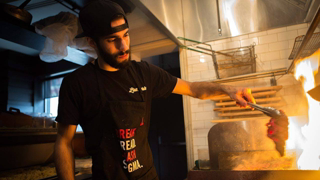 Toronto pop-up restaurant features HIV-positive chefs