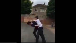 White Kid Fights Black Kid And Gets Kicked In The Head By His Own People